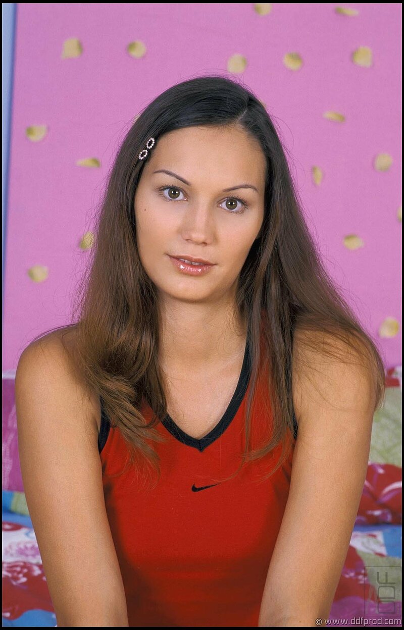 Анисия, 40